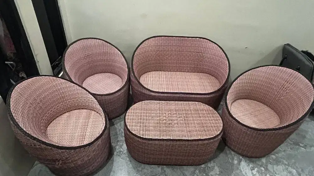DIJUAL – Set Kursi Rotan Sintetis 6 pcs (Tanpa Cushion)