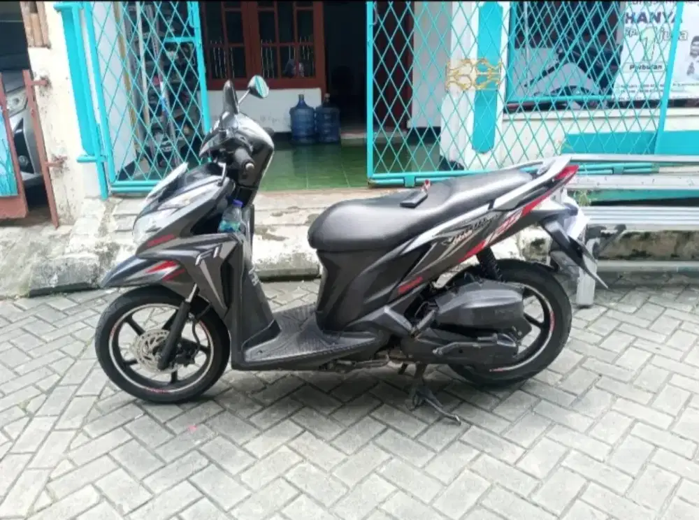 VARIO 125 2013 s