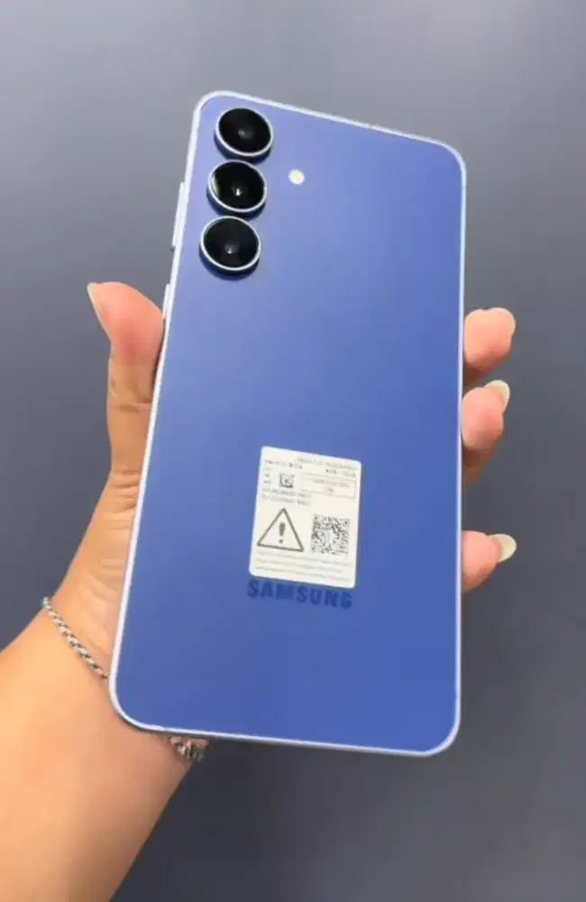 Cicilan Samsung Galaxy S25 Fe cukup menggunakan KTP