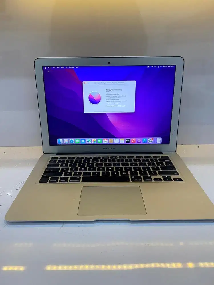 Macbook Air 2017 Core i5