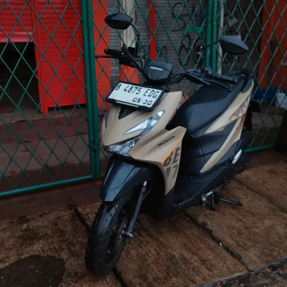 Honda beat street 2205 dp 1juta