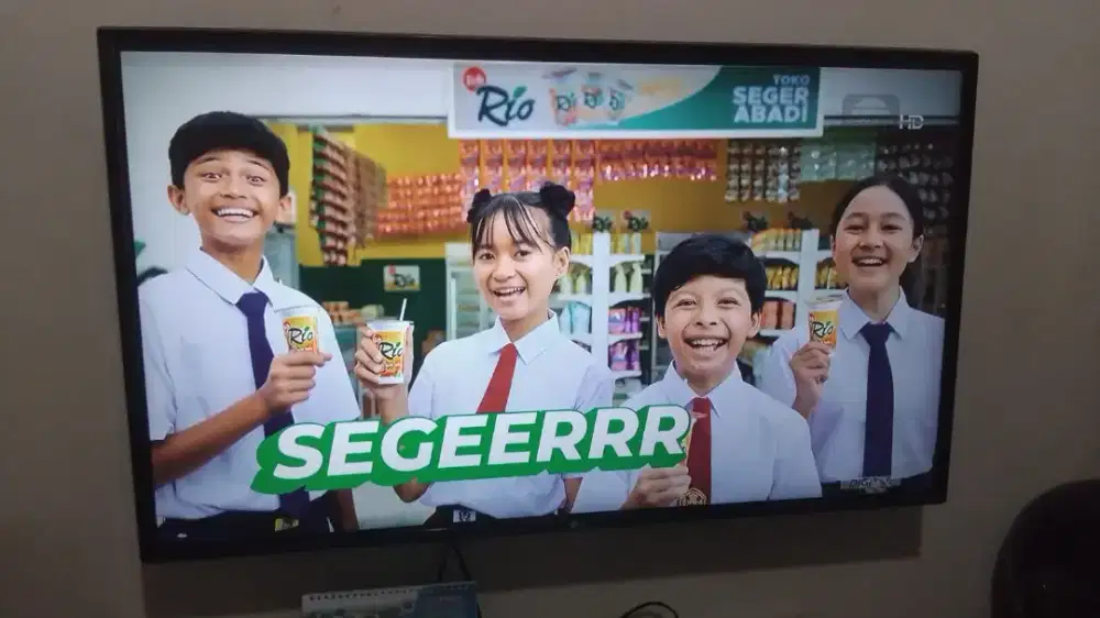 Jual tv merk LG mulus