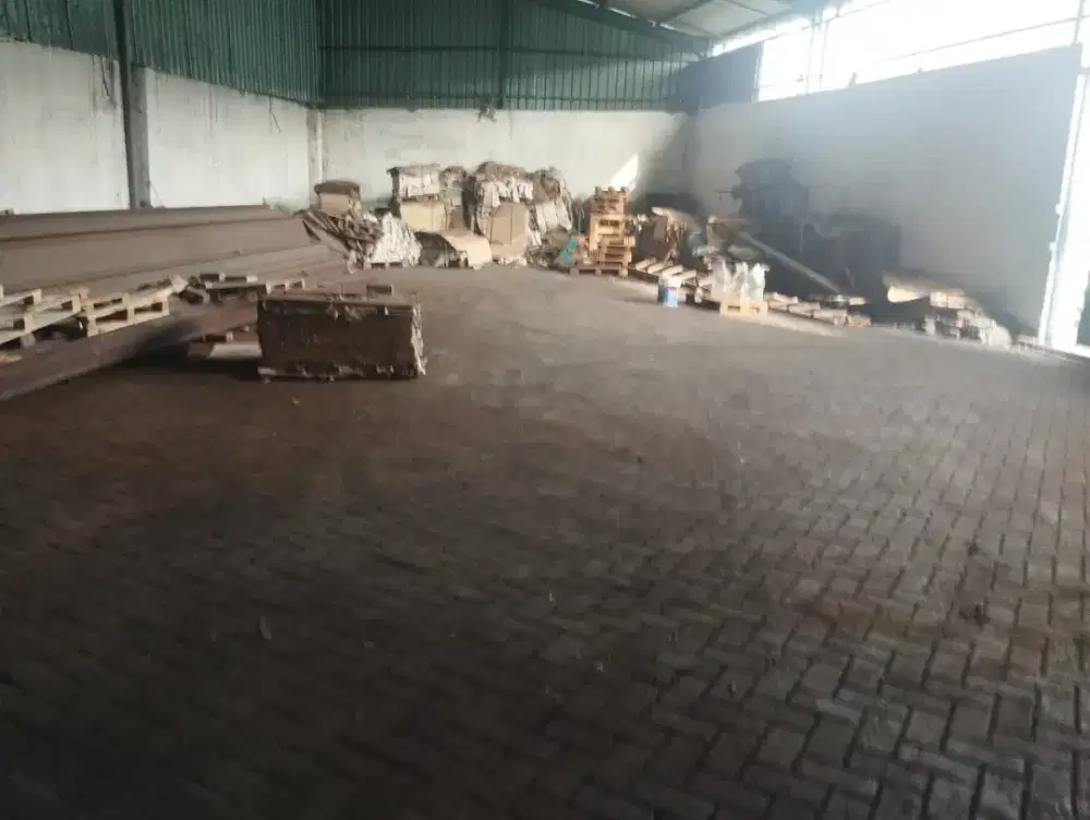 Disewakan gudang margomulyo surimulia