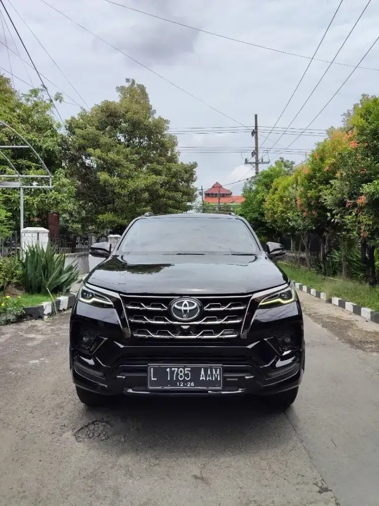 Toyota Fortuner GR 2.4 AT 2021