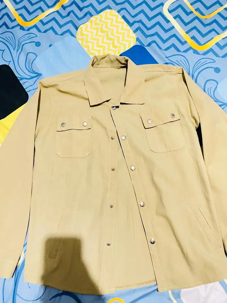 Jaket semi parka cream