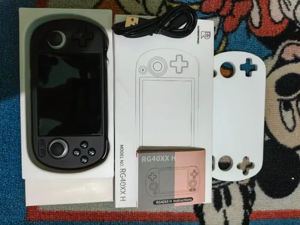 Anbernic RG40XX H hitam