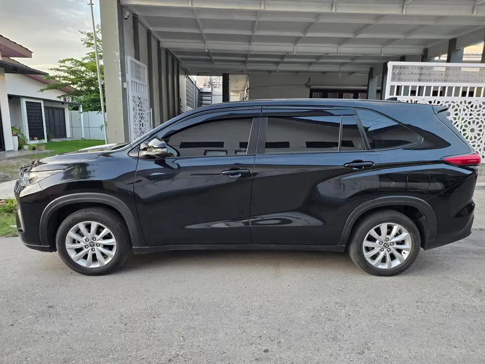 Toyota Kijang Innova 2022 Bensin