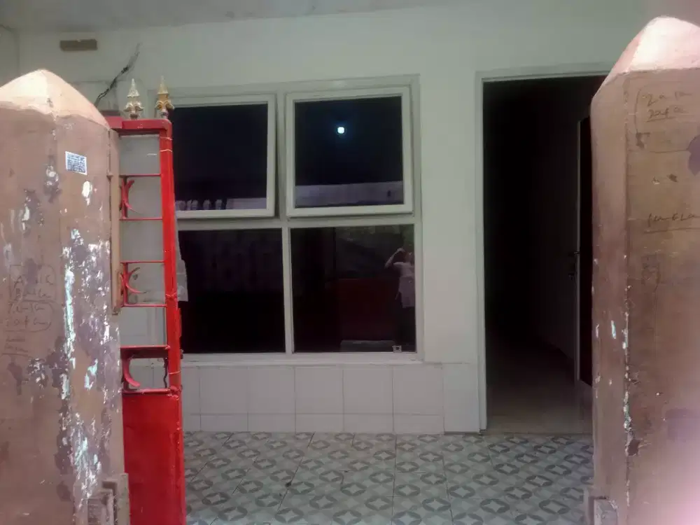 Dijual satu buah rumah