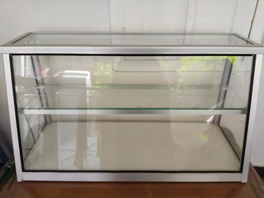 Etalase Miring Uk 100x40x55