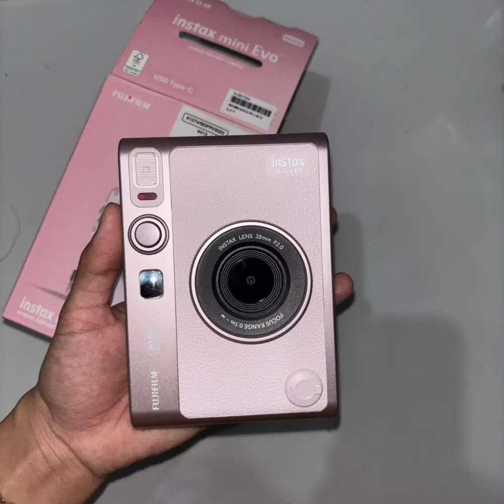 Instax Mini Evo Pink