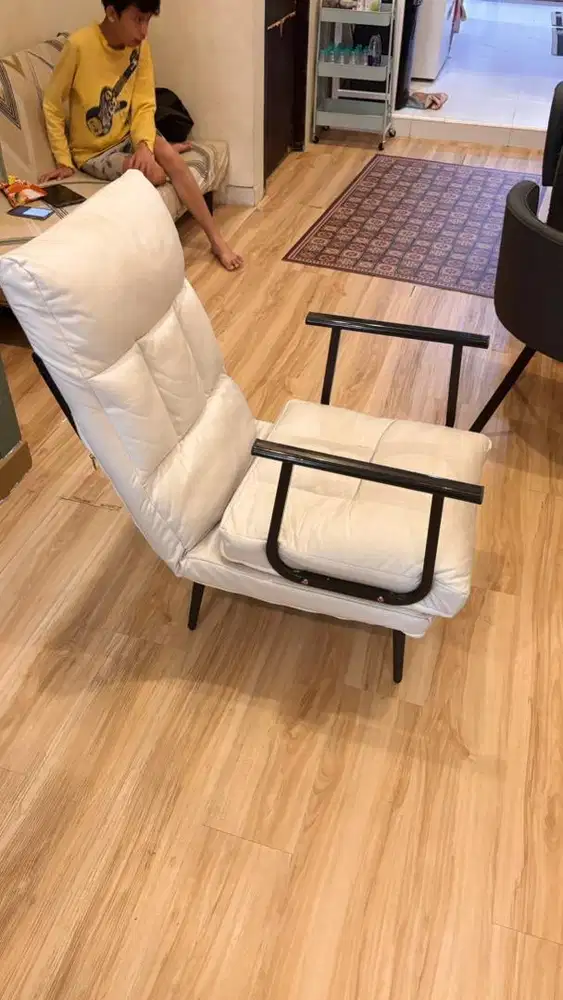 Kursi malas sofa lipat sofa ranjang