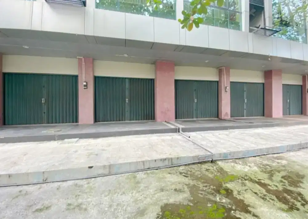 Di Kontrakkan Kantor Semarang 5024