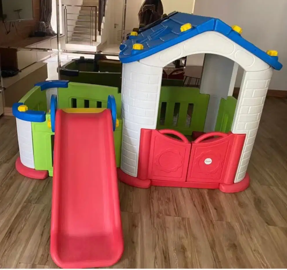 Rumah- Rumahan anak (mainan)