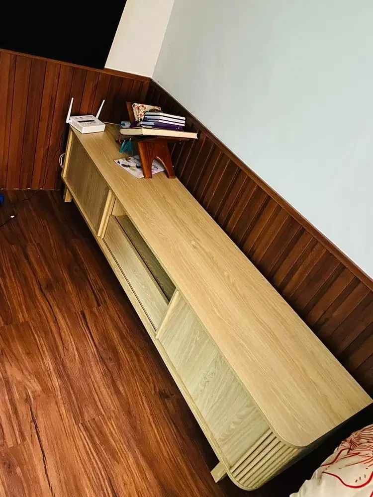 Furniture Meja  - Informa