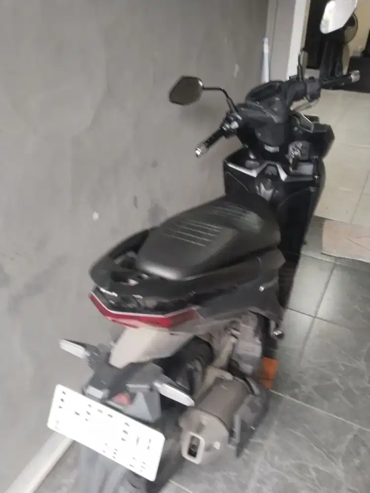 Vario 125 hitam doff 2019