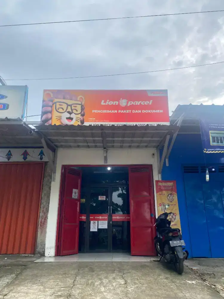 TAKE OVER LION PARCEL