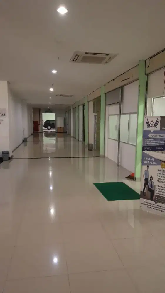 Di Kontrakkan Kantor Semarang 5055