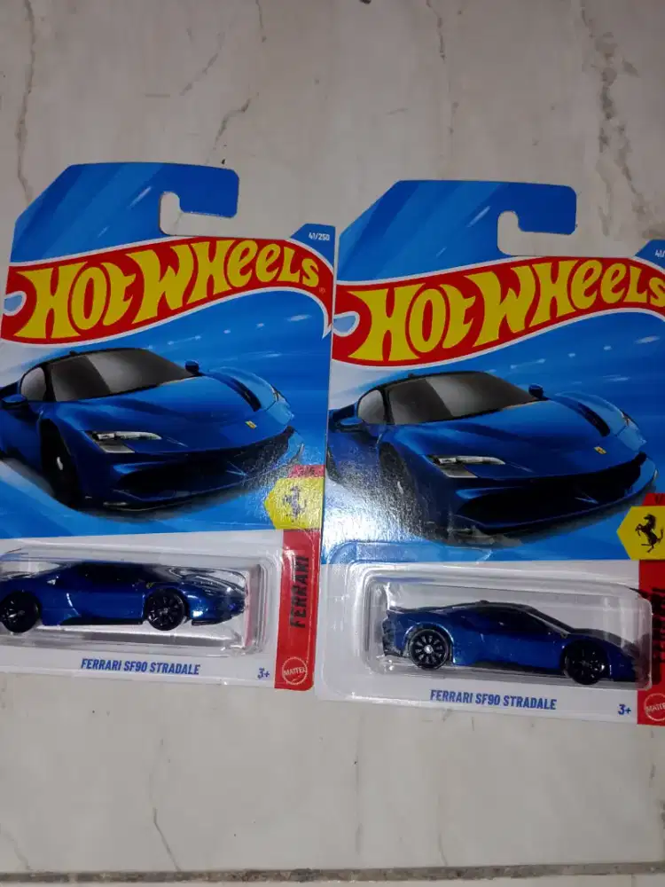 Hotwheels Ferrari SF90 Blue