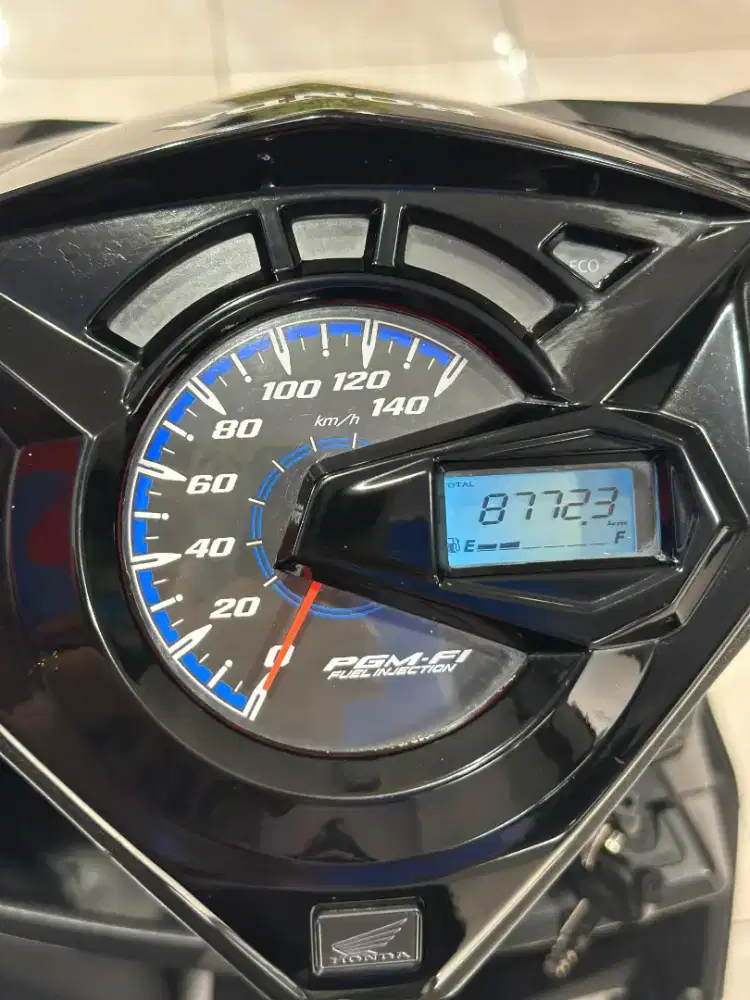 Honda Beat Deluxe 110cc Tahun' 2022 Km 8Rb Anugerah Motor Pucang