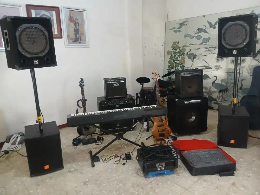 Dijual Alat musik dan sound full band studio