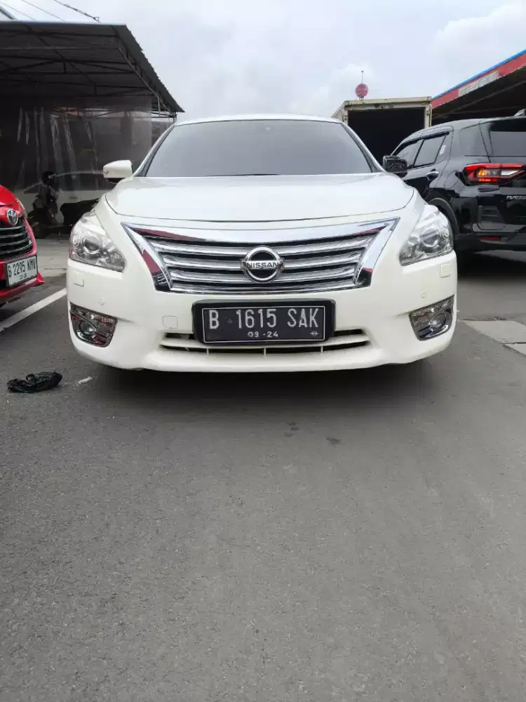 Nissan Teana XV 2014 2.5 AT