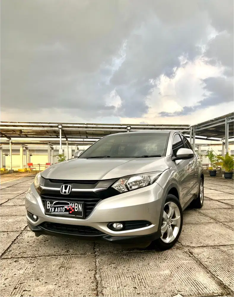 HONDA HRV E 1.5 AT NIK 2016 KM LOW