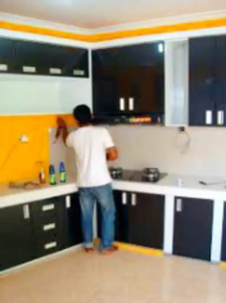 Kitchen set permeter