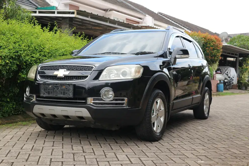 Chevrolet Captiva 2010 Bensin