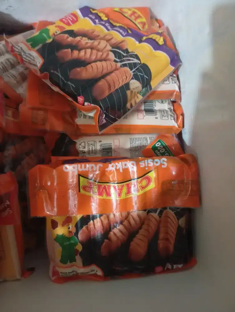 Sosis champ jumbo isi 7