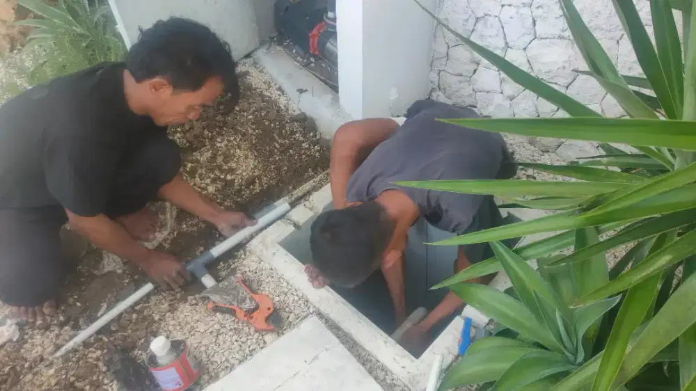 Jasa deteksi kebocorab pada pipa bawah tanah dan bangunan akurat 100%