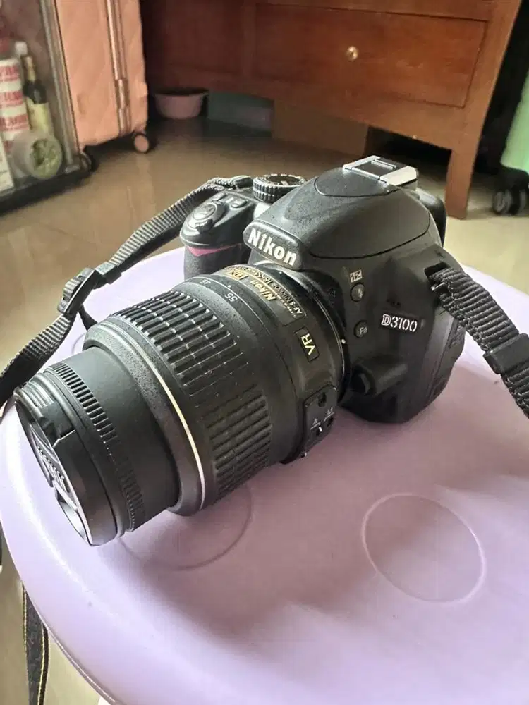 Kamera DSLR Nikon D 3100