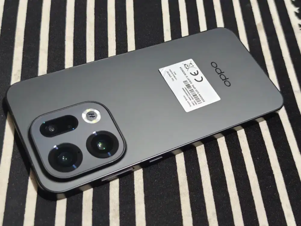 Oppo Find X9 12/256Gb