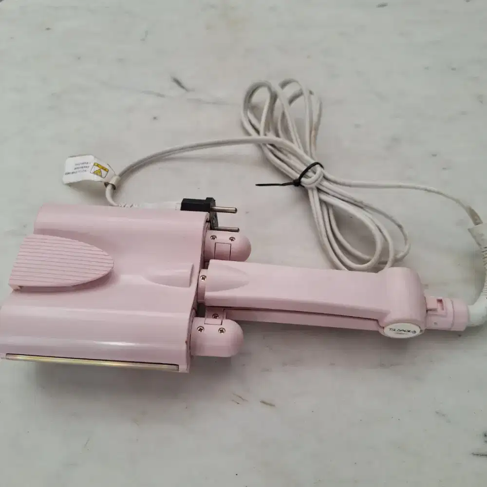 Tsuyagla catokan Wave Rambut