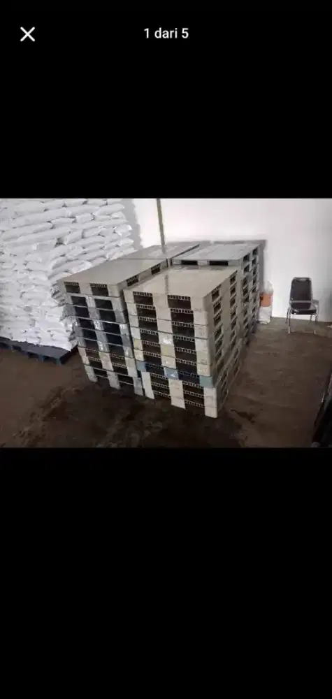 Pallet plastik second laris
