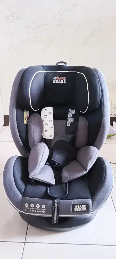 [PRELOVED] Car Seat Cocolatte x We Bare Bears - Seri Pan Pan (0-36kg)