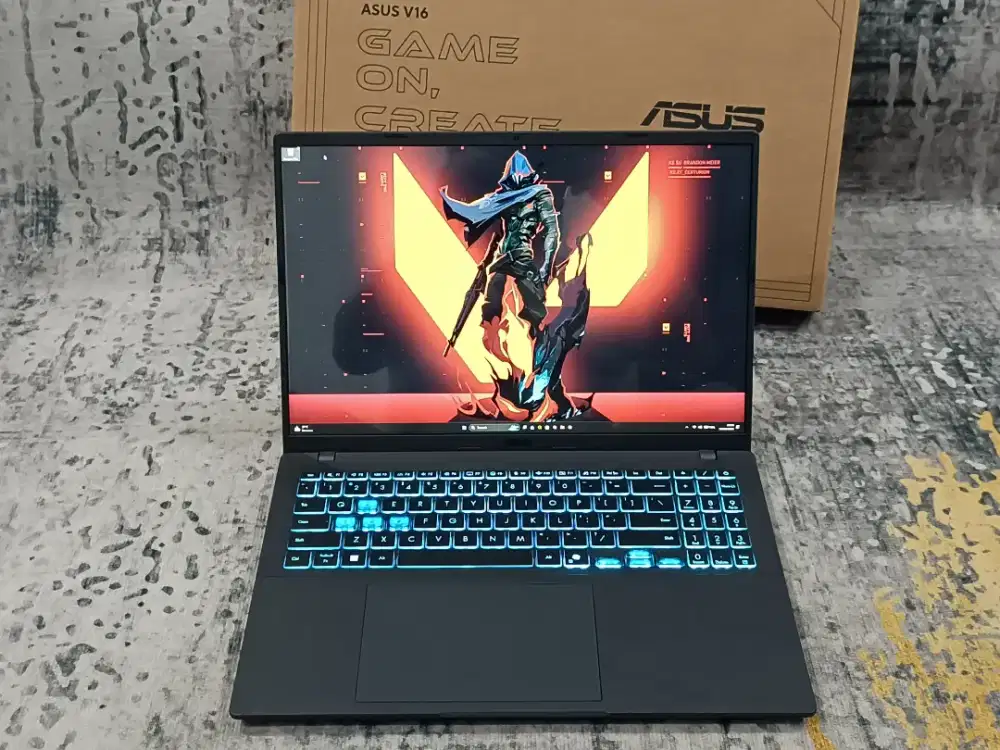 Asus ViVoBook V16 Core 7-240H 16GB 512GB RTX 4050 6GB Garansi 2028