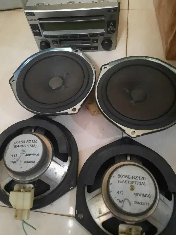 Speaker pintu mobil Depan/blkg ,kanan/kiri original copotan rush.