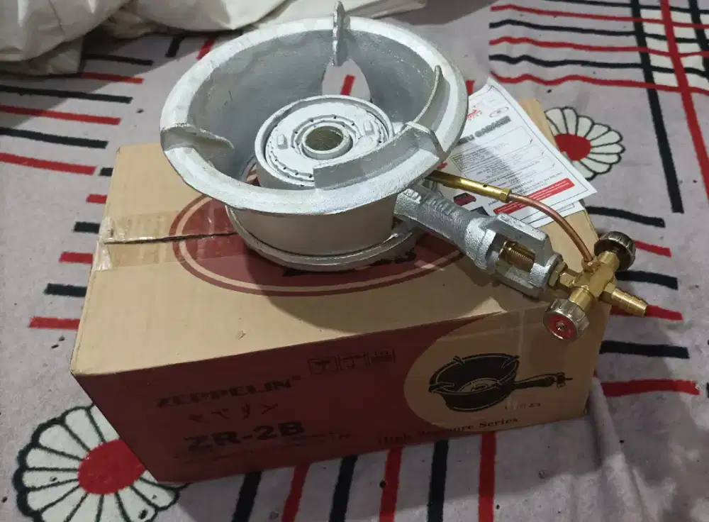 kompor mawar zeppelin zr 2b