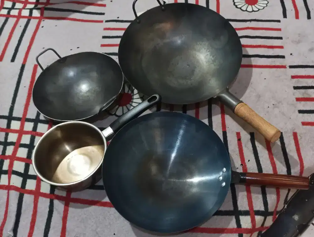 wajan premium carbon steel