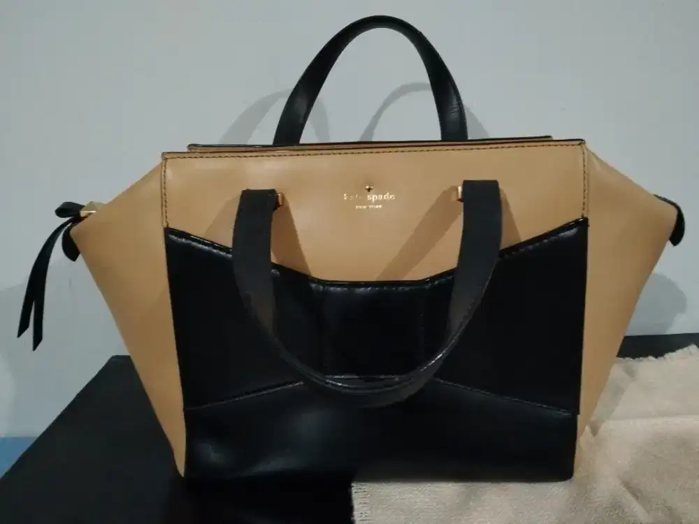 Dijual tas merk Kate spade, New york