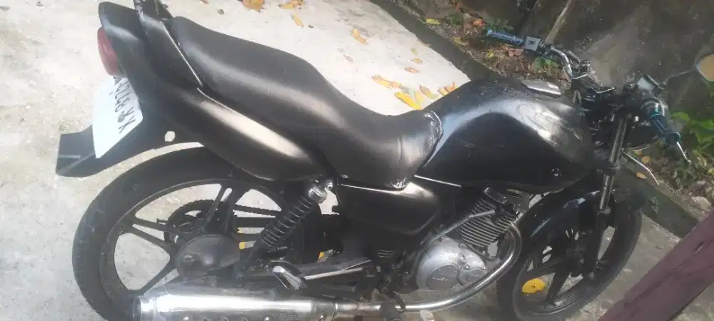 Sepeda motor Thunder 125 CC Siap Untuk Jalan Kemana Saja