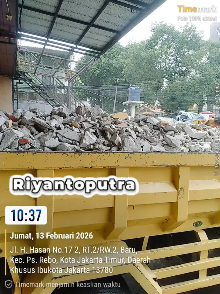 Jasa buang puing dan angkut sampah