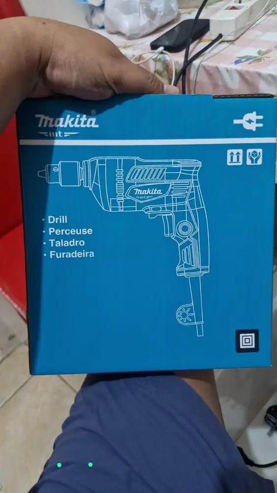 bor besi makita baru