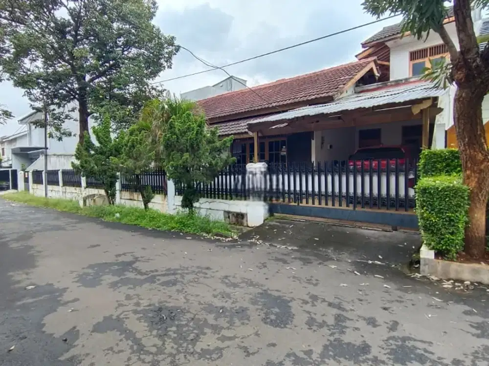 Dijual Rumah dihitung Tanah Kavling di MegaCinere - Strategis dan aman