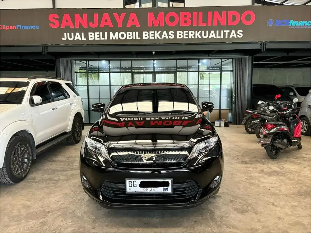 Toyota Harrier CBU 2.0 A/T 2014/2015