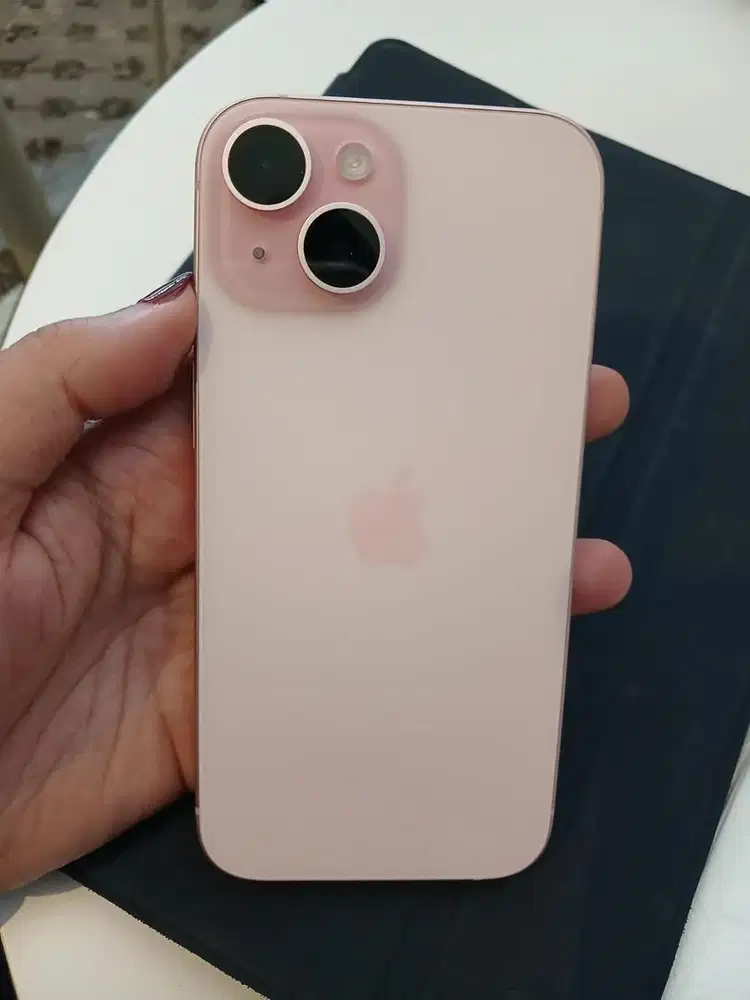 Iphone 15 basic warna pink 128gb