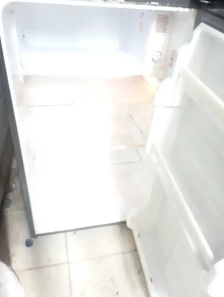 kulkas sharp 1 pintu normal minat wa