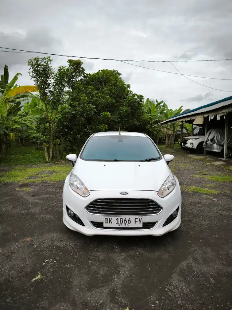 Ford Fiesta ecoboost 1.0 Turbo AT 2015