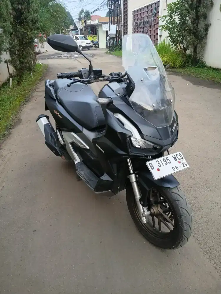 Honda adv 2023 abs type