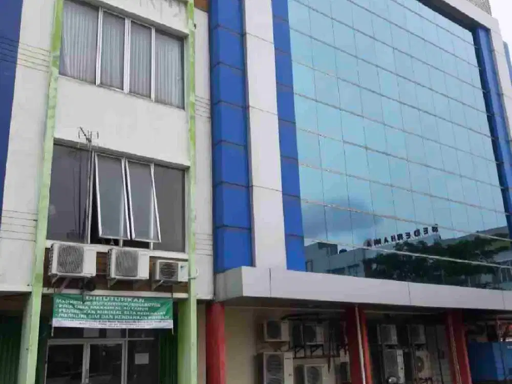 Ruko 3 Lantai Cocok Untuk Kantor Bekasi Town Square